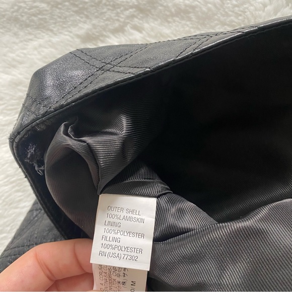 ZARA | Leather quilted mini skirt with gold zips - Picture 9 of 9